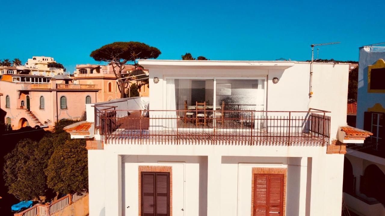Be Your Home - Appartamento 4 Camere Sul Mare Scesa Al Mare Privata Санта-Маринелла Экстерьер фото