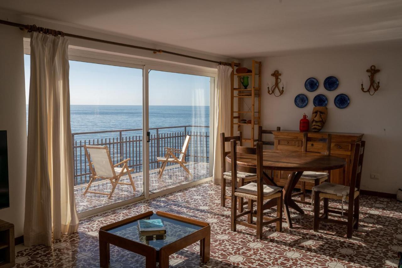 Be Your Home - Appartamento 4 Camere Sul Mare Scesa Al Mare Privata Санта-Маринелла Экстерьер фото